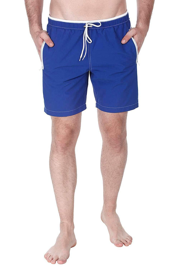 Swim shorts with zipper side pockets